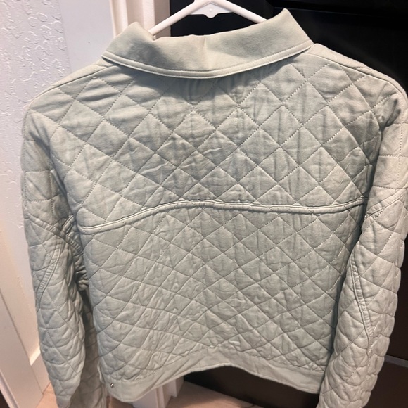 NWT Elodie quilted cropped jacket size XL - Picture 4 of 6